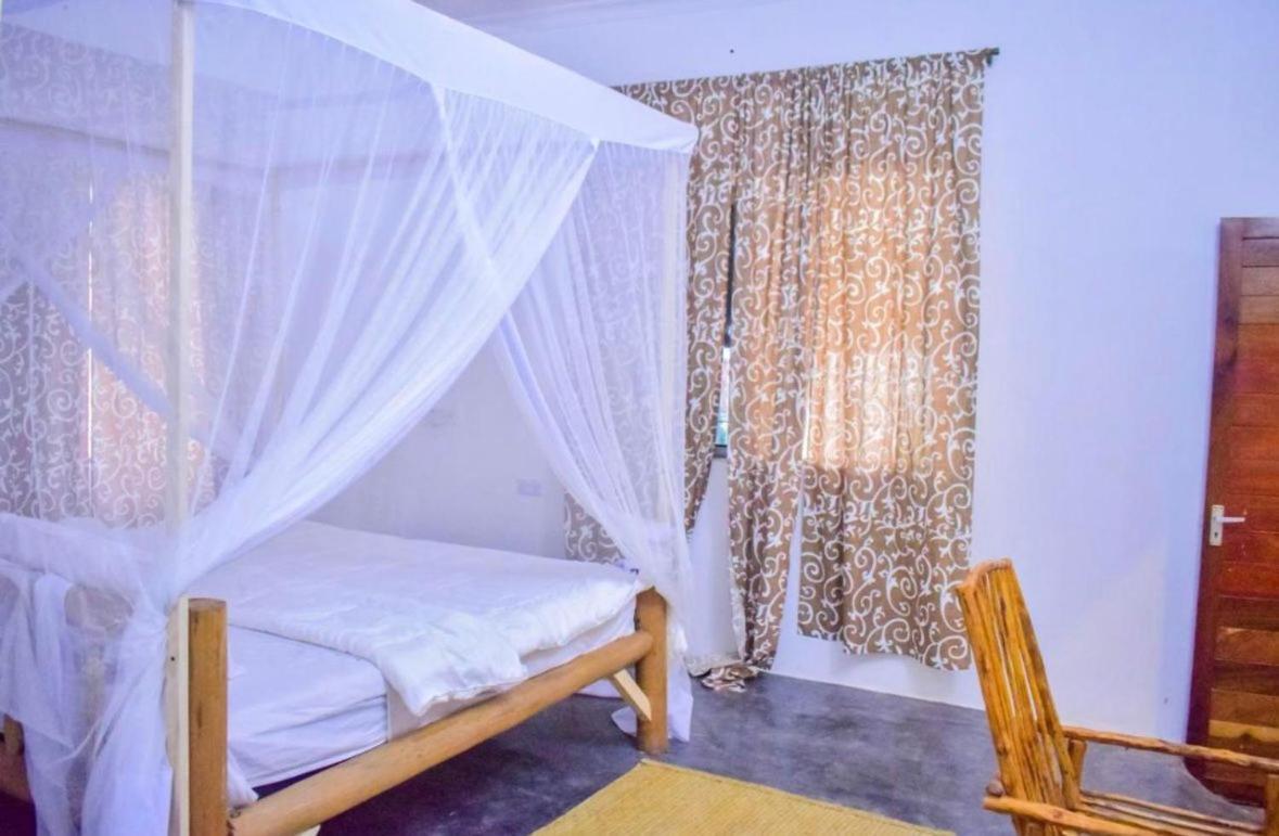 Tolo Tolo Resort Нунгві Екстер'єр фото