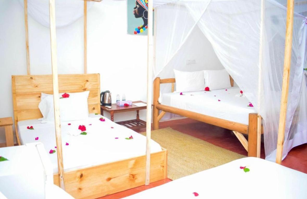 Tolo Tolo Resort Нунгві Екстер'єр фото