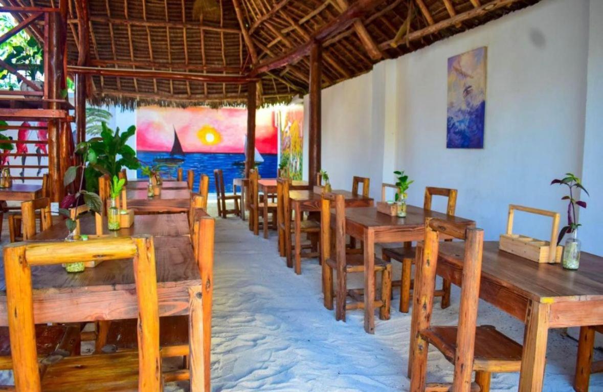 Tolo Tolo Resort Нунгві Екстер'єр фото